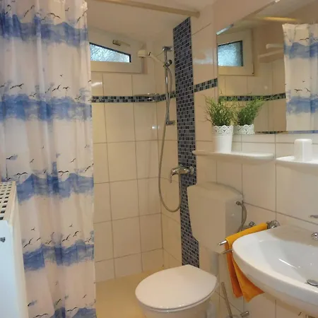 Graf Strandgut Apartment Karlshagen
